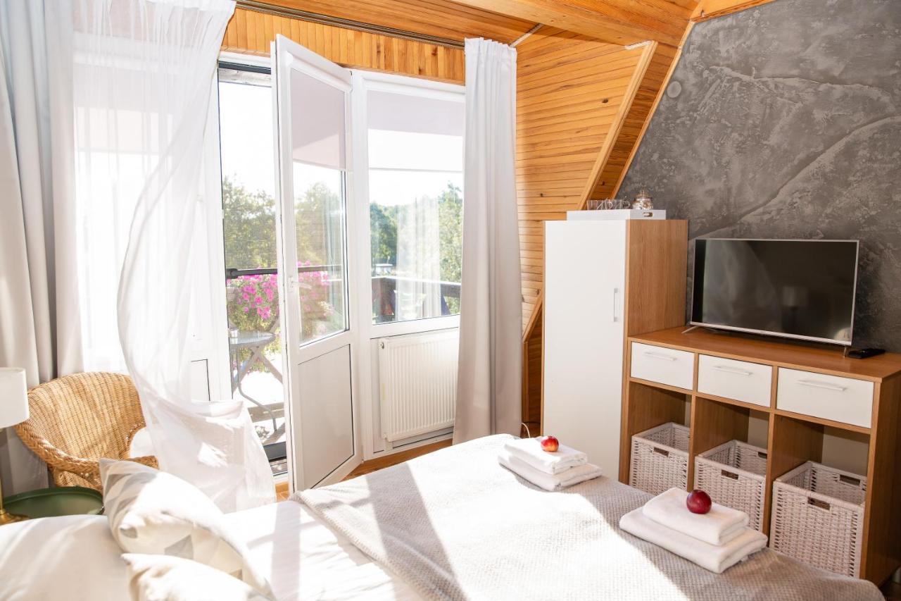Bed and Breakfast Melynojo Karpio Namas Kinty Zewnętrze zdjęcie
