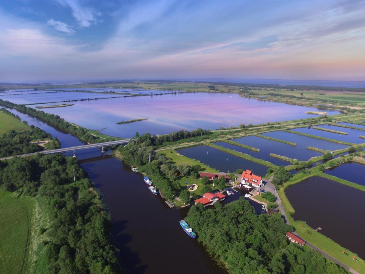 Bed and Breakfast Melynojo Karpio Namas Kinty Zewnętrze zdjęcie